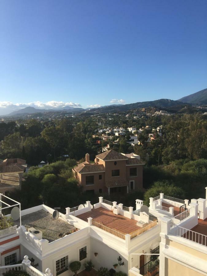Spacy Stylish Aloha Townhouse Marbella
